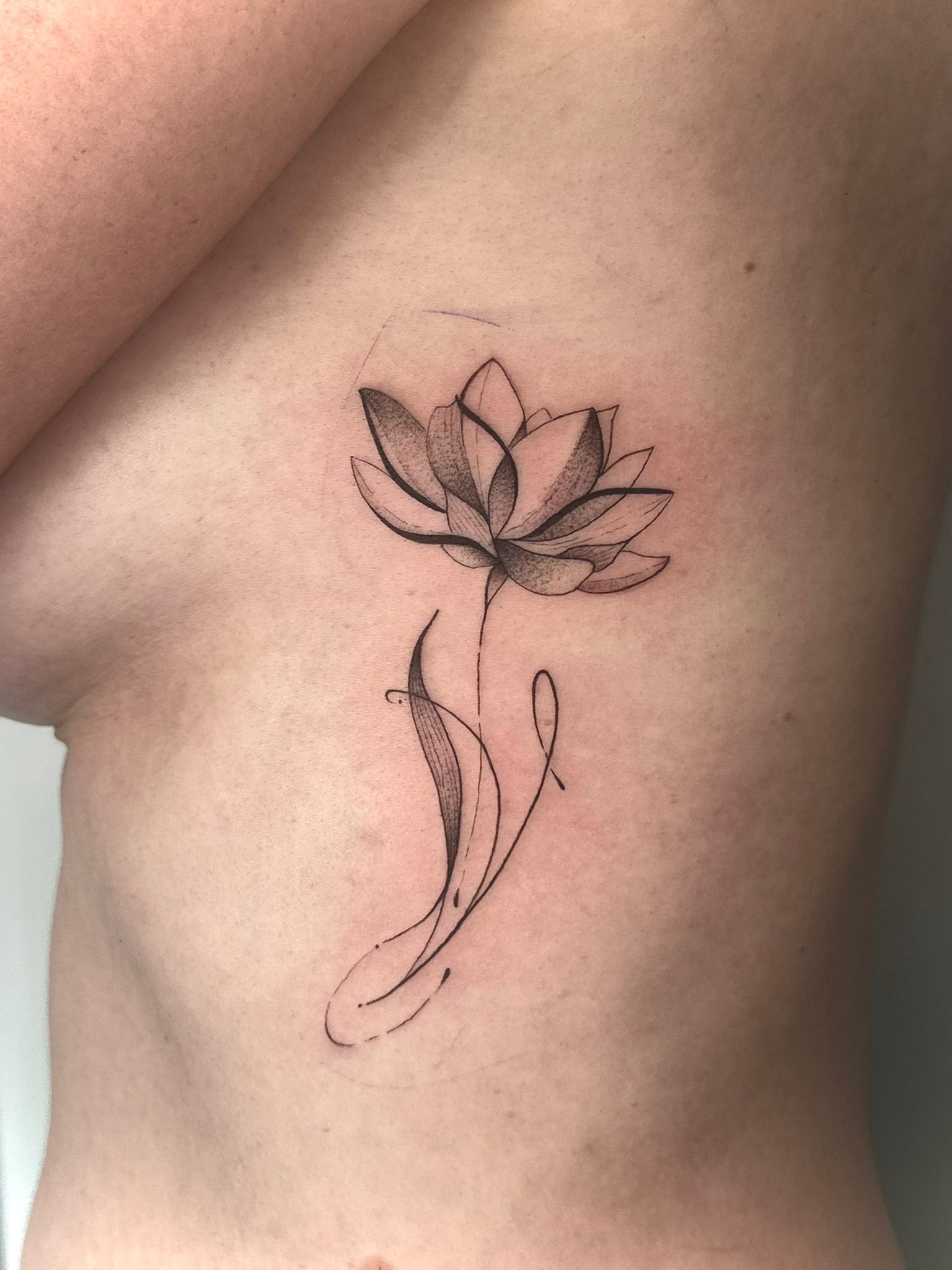 Tatouage fine line par Luluslash — 9